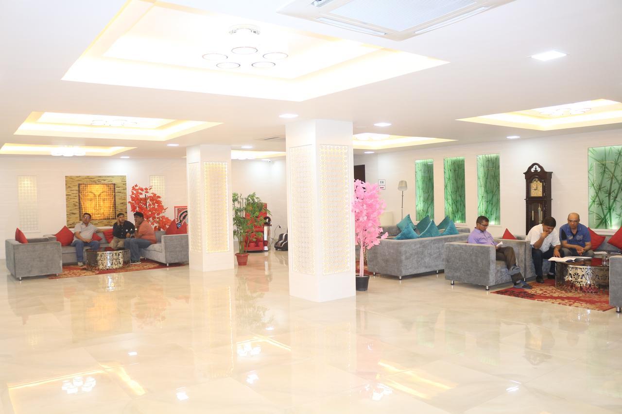 Hotel Harrison Palace Biratnagar Esterno foto