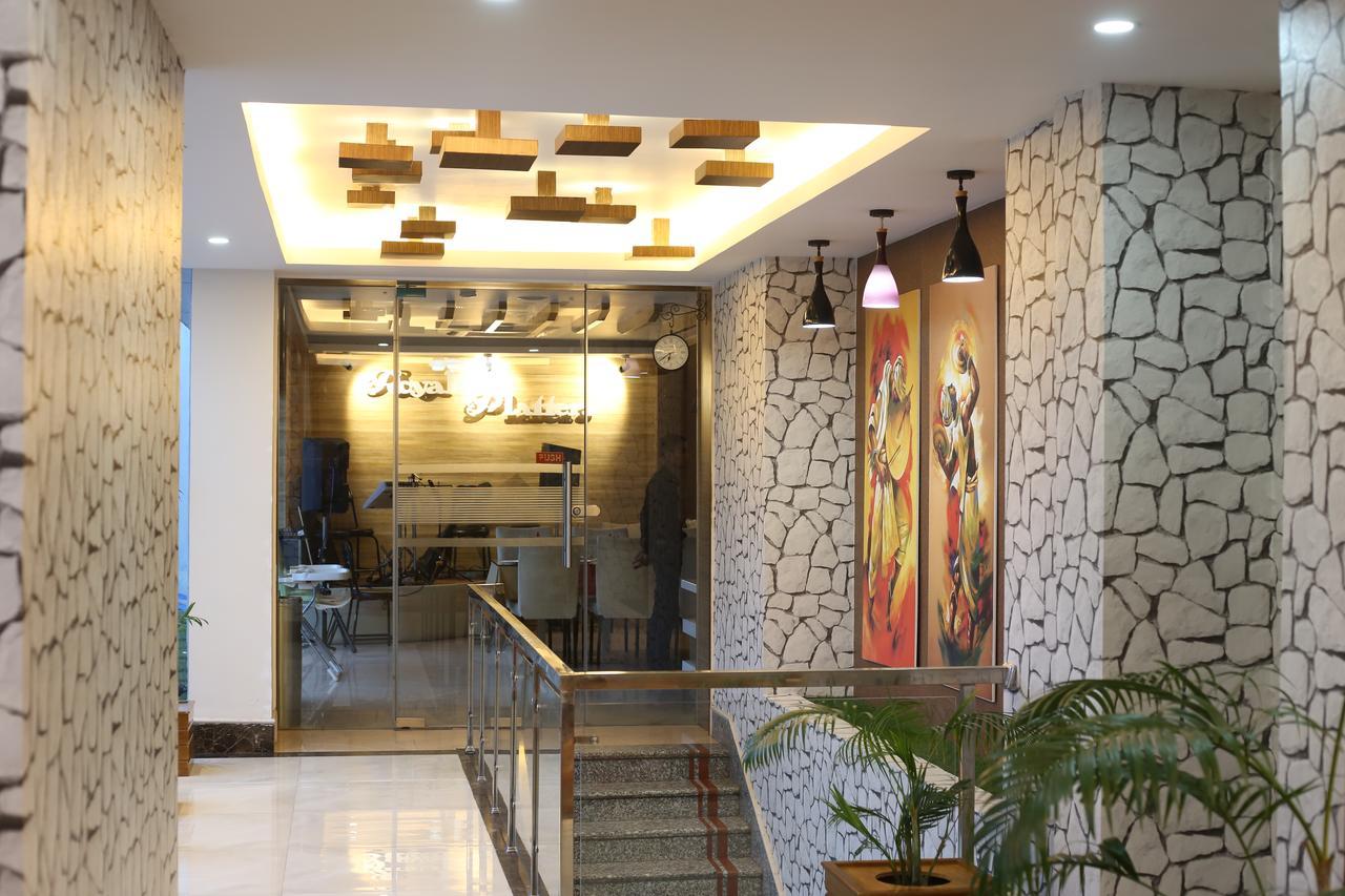 Hotel Harrison Palace Biratnagar Esterno foto