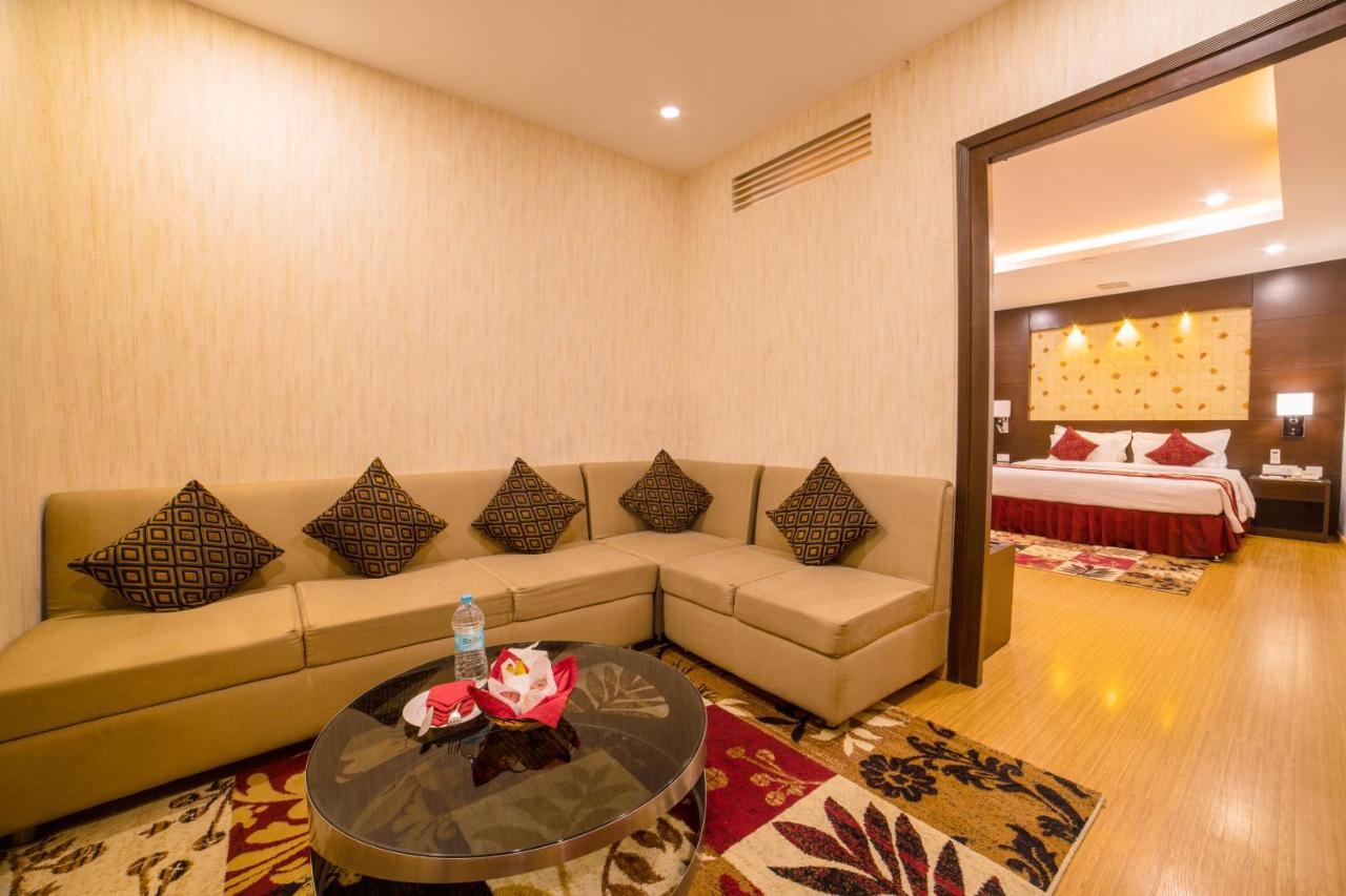 Hotel Harrison Palace Biratnagar Esterno foto