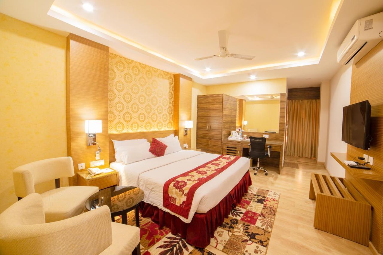 Hotel Harrison Palace Biratnagar Esterno foto