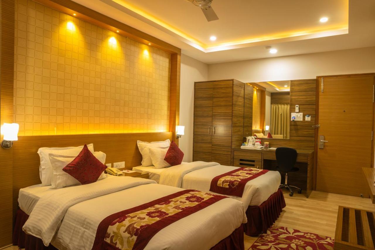 Hotel Harrison Palace Biratnagar Esterno foto