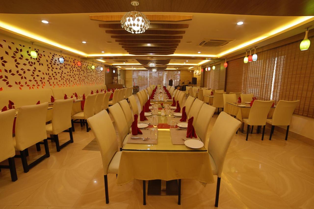 Hotel Harrison Palace Biratnagar Esterno foto